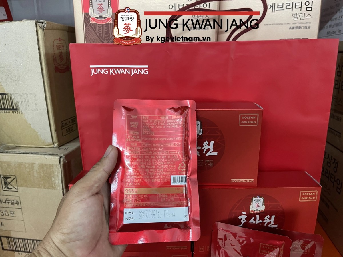 Hình Ảnh Thực Tế Mặt Sau Gói Nhỏ Nước Hồng Sâm Won Chính Phủ Hàn Quốc KGC Jung Kwan Jang Chính Hãng – Túi Màu Đỏ 70ml x 30 Gói