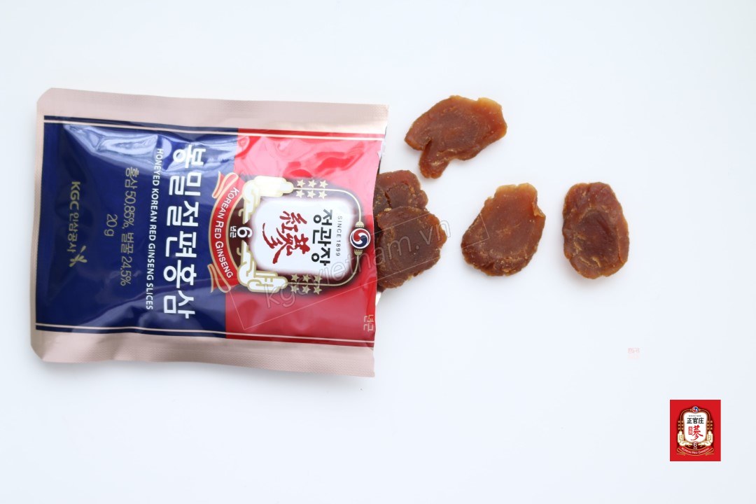 Hồng sâm lát tẩm mật ong Cheong Kwan Jang