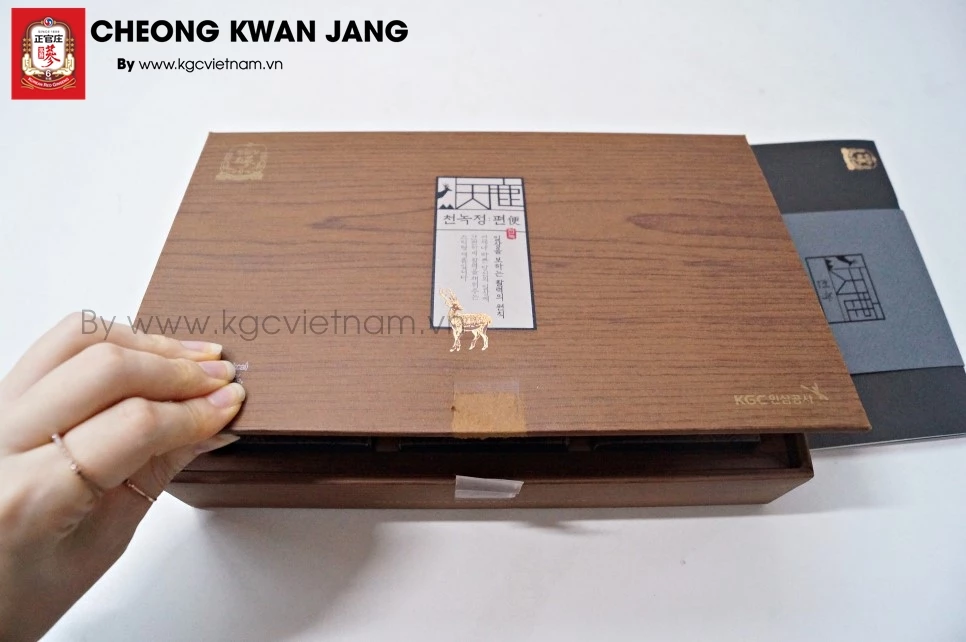 Nước hồng sâm nhung hươu KGC Cheong Kwan Jang Cheon Nok 10g x 30 gói