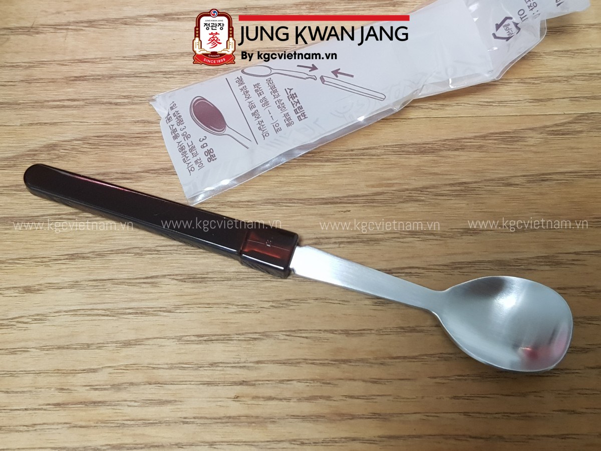 Hồng sâm cô đặc Extract Balance 200g Cheong Kwan Jang cho người cần bồi bổ sức khỏe