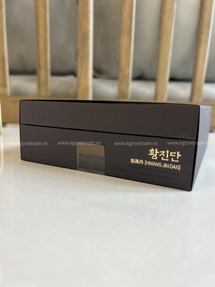 Viên hồng sâm linh đan KGC Cheong Kwan Jang Hwang jin Dan 4g x 12 viên