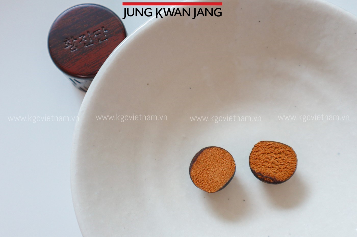 Hình ảnh chi tiết Bẻ Đôi Viên hồng sâm linh đan KGC Jung Kwan Jang 4g x 30 viên
