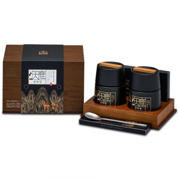 Cao hồng sâm nhung hươu KGC - Cheong Kwan Jang 180g x 2 lọ món quà biếu sức khỏe cho những đấng sinh thành