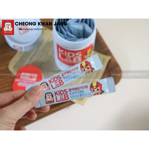 Vitamin trẻ em Calcium for kids KGC Jung Kwan Jang 2g x 30 gói Vitamin trẻ em Calcium for kids KGC Jung Kwan Jang 2g x 30 gói