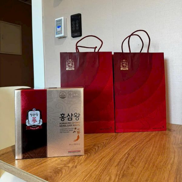 Cao Hồng Sâm Wang KGC Jung Kwan Jang 250g x 2 Lọ ( Korean Red Ginseng Hong Sam Wang)